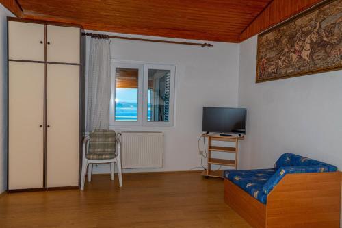 Apartments In Dramalj 41601