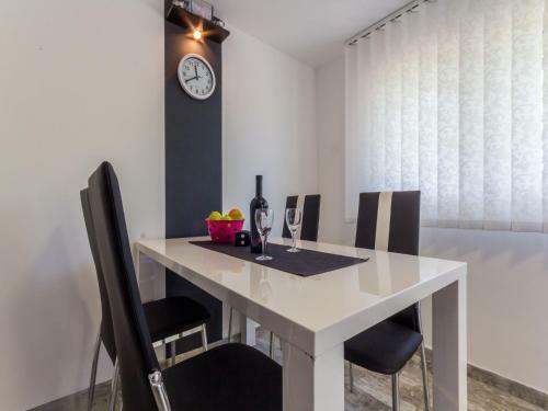 Diana Apartment