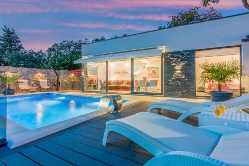 Holiday Home Hojka 2