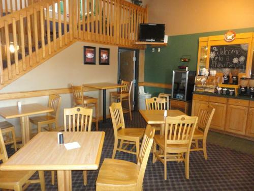 Hotel Americinn West Burlington