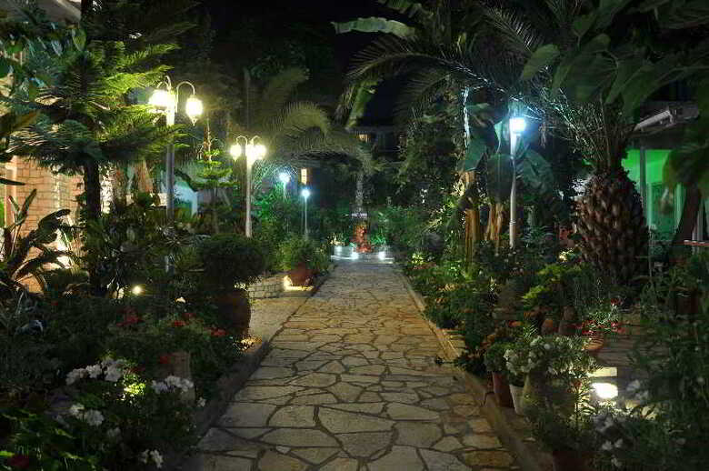 Aparthotel Rouda Bay Beach Hotel
