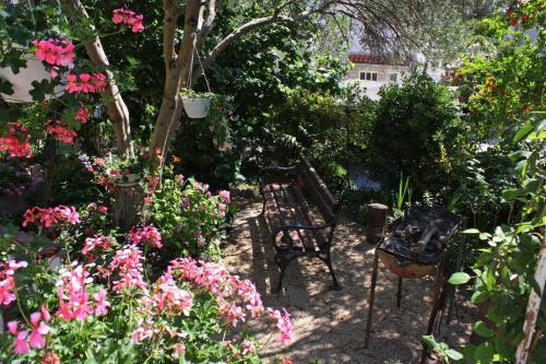 Apartments With A Parking Space Palit, Rab - 4983