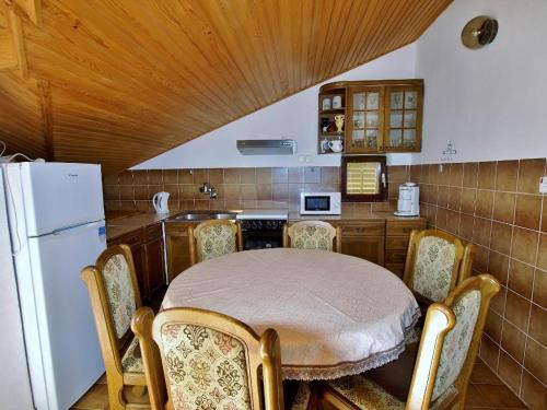 Apartments By The Sea Banjol, Rab - 16638