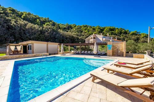 Apartamentos Lando Resort
