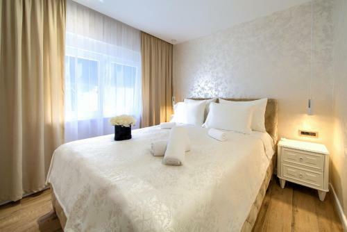 Luxury Apartments Jf