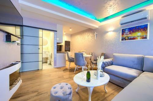 Luxury Apartments Jf