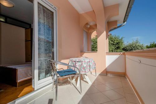 Apartments With A Parking Space Palit, Rab - 4970