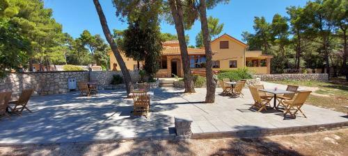 Apartamentos Kandarola Resort