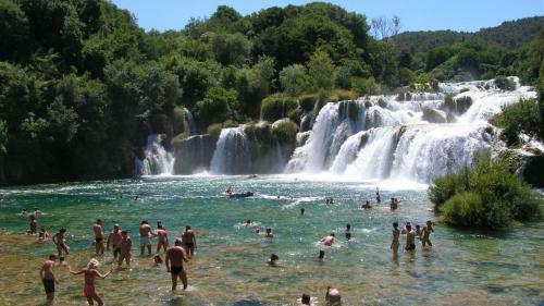 Modern Apartment Near Split & Trogir