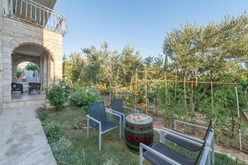 Barun Apartments Kastela
