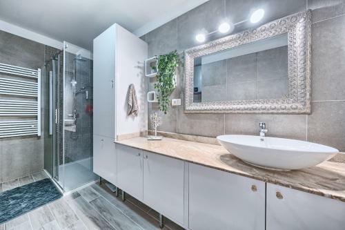 Apartment Villa Hacijenda With Private Pool And Jacuzzi
