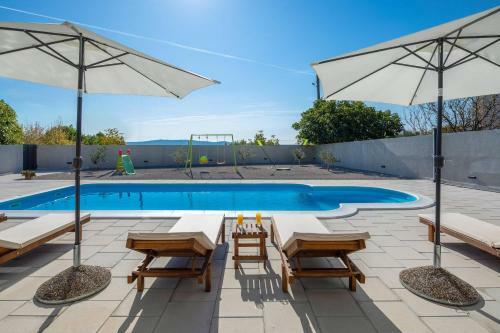 Villa Vila Petra Divine S Grijanim Bazenom