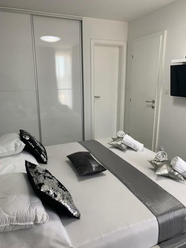Luxury Villa Helena