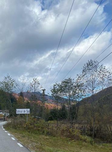 Cabana Satic Piatra Craiului La Doi Viermi