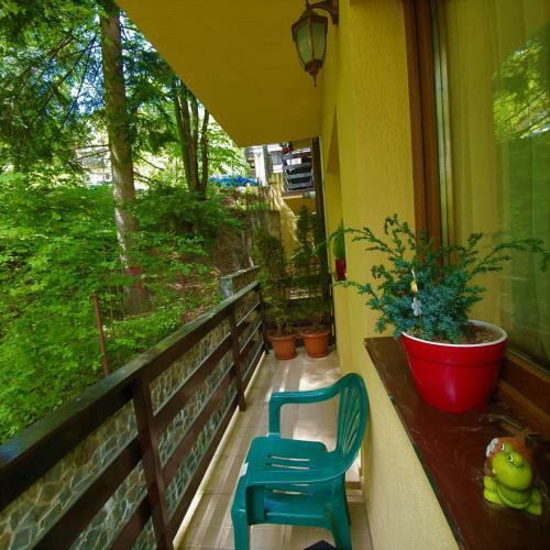 Forest Apartments