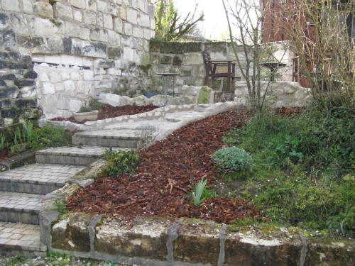 Hostal Les Troglos De Beaulieu