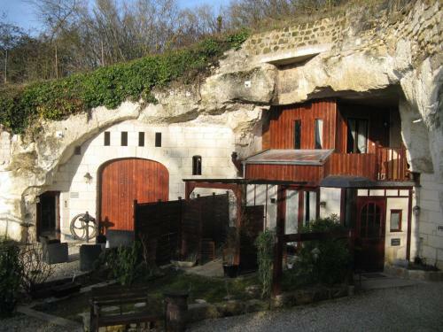 Hostal Les Troglos De Beaulieu