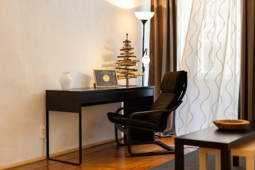 Arcade Apartment