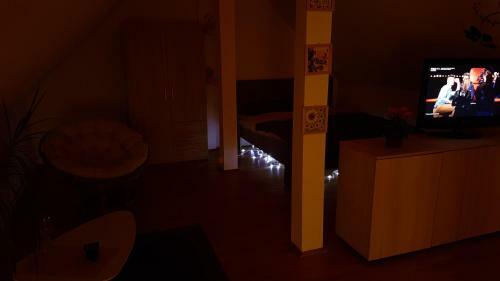 Hostal My Place - Butterflies