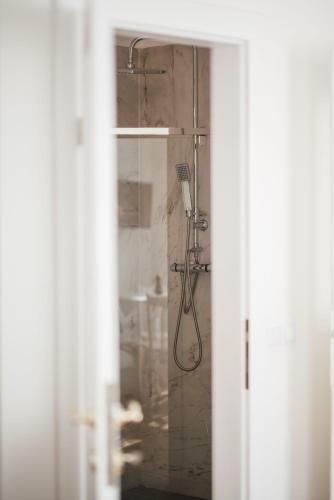 Swiss Apartment - 1 Minute Walk From Main Square