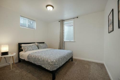 @ Marbella Lane - 4br Cozy & Comfy Northglenn