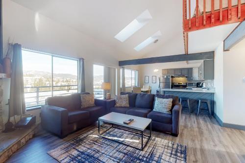 Buffalo Lodge Retreat