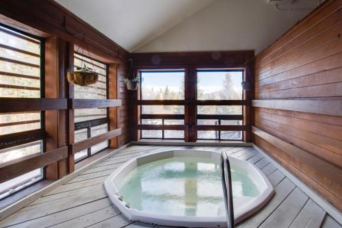 Buffalo Lodge Retreat