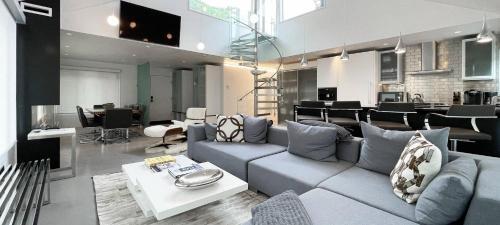 Downtown Penthouse By Exceptional Stays