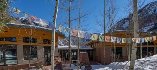 The Estate At Royer Falls By Exceptional Stays