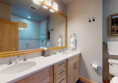 Apartamento Lion Square Lodge Condos By To