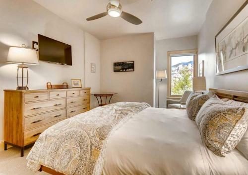 Apartamento Lion Square Lodge Condos By To