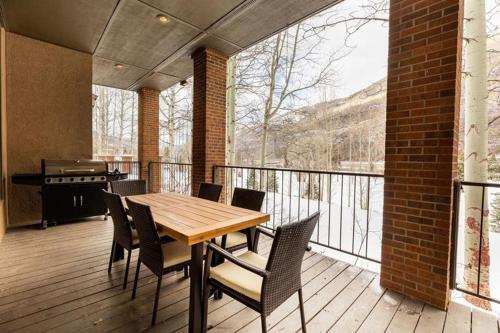 Comfortable Duplex Residence With Large And Bright Living Room