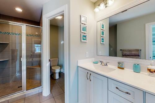 Sandy Cove -- 37742 Sagers #1401