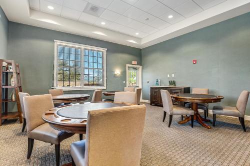 Ocean View Beach Club --- 34318 Gooseberry