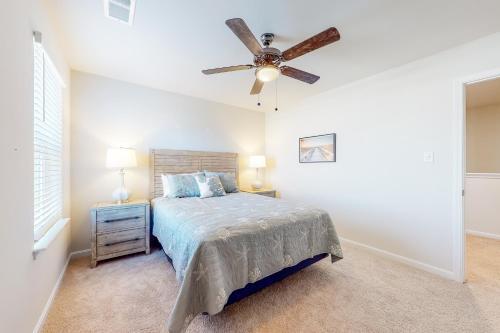 Ocean View Beach Club --- 34318 Gooseberry