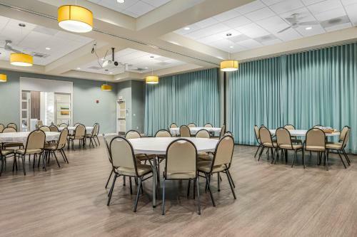 Ocean View Beach Club --- 34318 Gooseberry