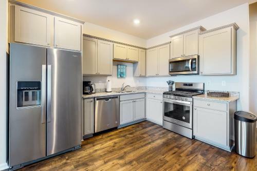 Ocean View Beach Club --- 36056 Nantasket