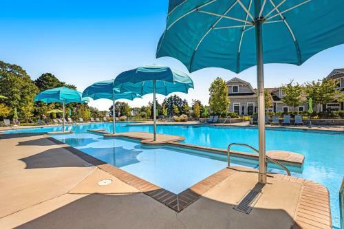 Ocean View Beach Club --- 36056 Nantasket