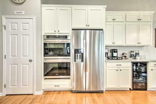 Chic Ocean View Home About 5 Mi To Bethany Beach!