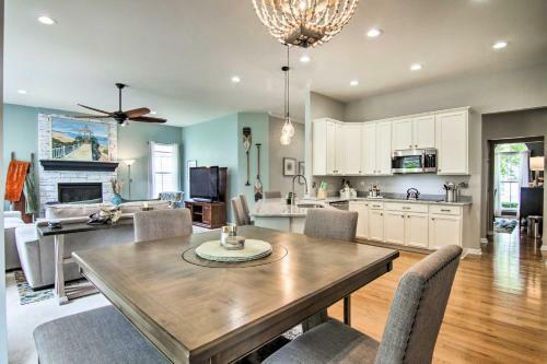 Chic Ocean View Home About 5 Mi To Bethany Beach!