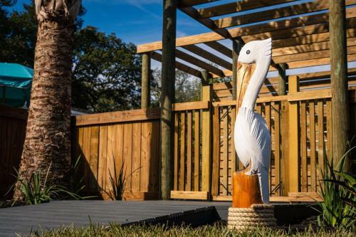 Hotel Salt Air Inn & Suites