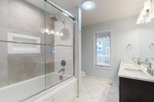 Seabreak -- 31668 North Seaview