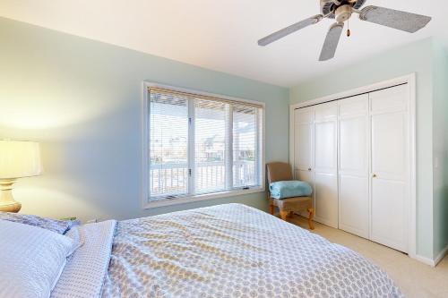 Seabreak -- 31668 North Seaview