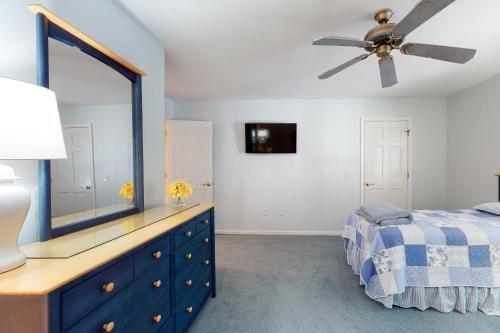 Seabreak -- 31668 North Seaview