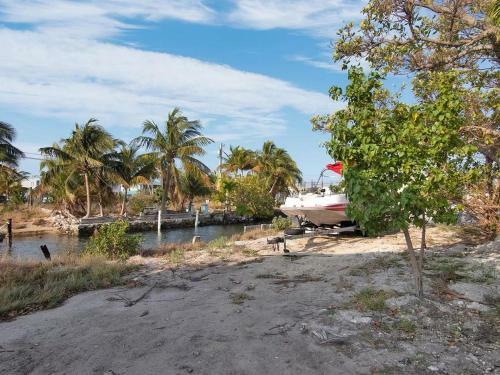 Villa Big Pine Key Bungalow