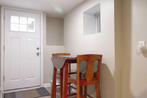 The Gray House By Gallaudet 4 Br