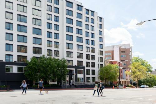 Hotel 2500 Penn, A Placemakr Experience