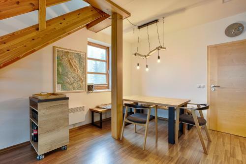 Horsk� Apartm�n U Lesa ?�?ky