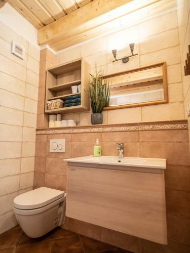 Apartamento Penzion Andel ?atov
