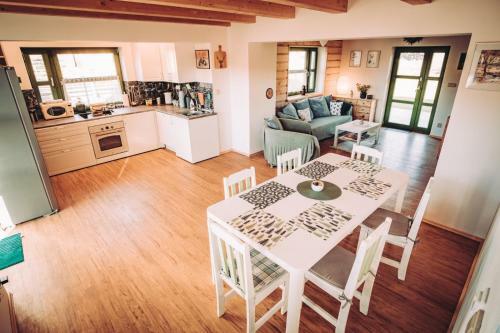 Zelen� Jelen - Horsk� Apartm�n